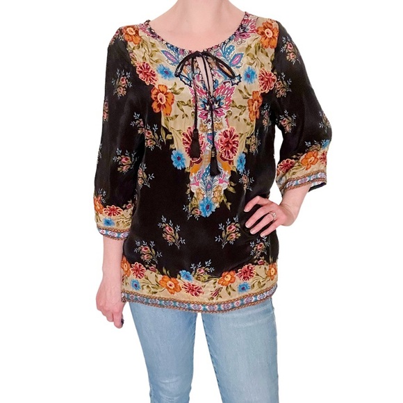 Tolani Tops - Tolani Anthropologie floral print black V neck shirt tie front 3/4 sleeve boho